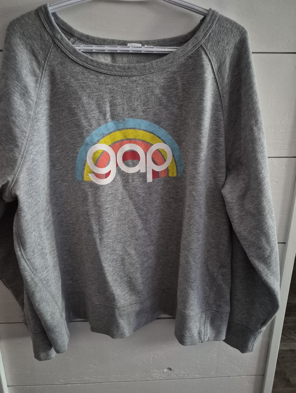 GAP Gray Pullover with Multicolor Rainbow Logo